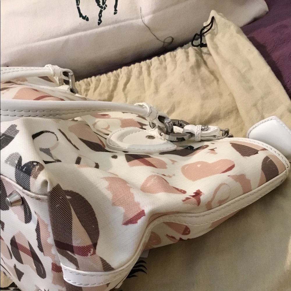 Authentic BRAND NEW Burberry Hearts Shoulder Bag & Wallet Set , NWT - Picture 16 of 16